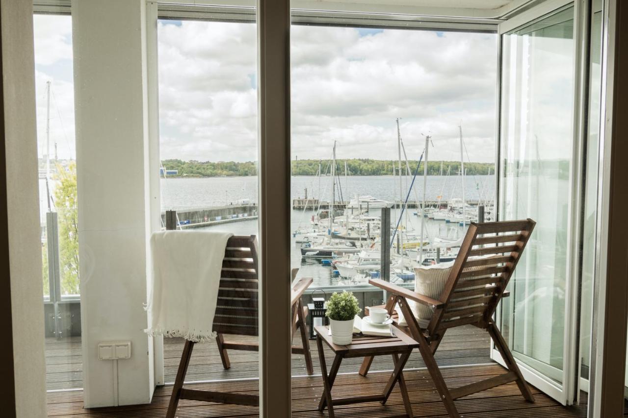 Fewo1846 - Baltic Lodge - Komfortable Maisonettewohnung Mit 3 Schlafzimmern, Balkon Und Blick Auf Die Marina Sonwik Flensburg Kültér fotó